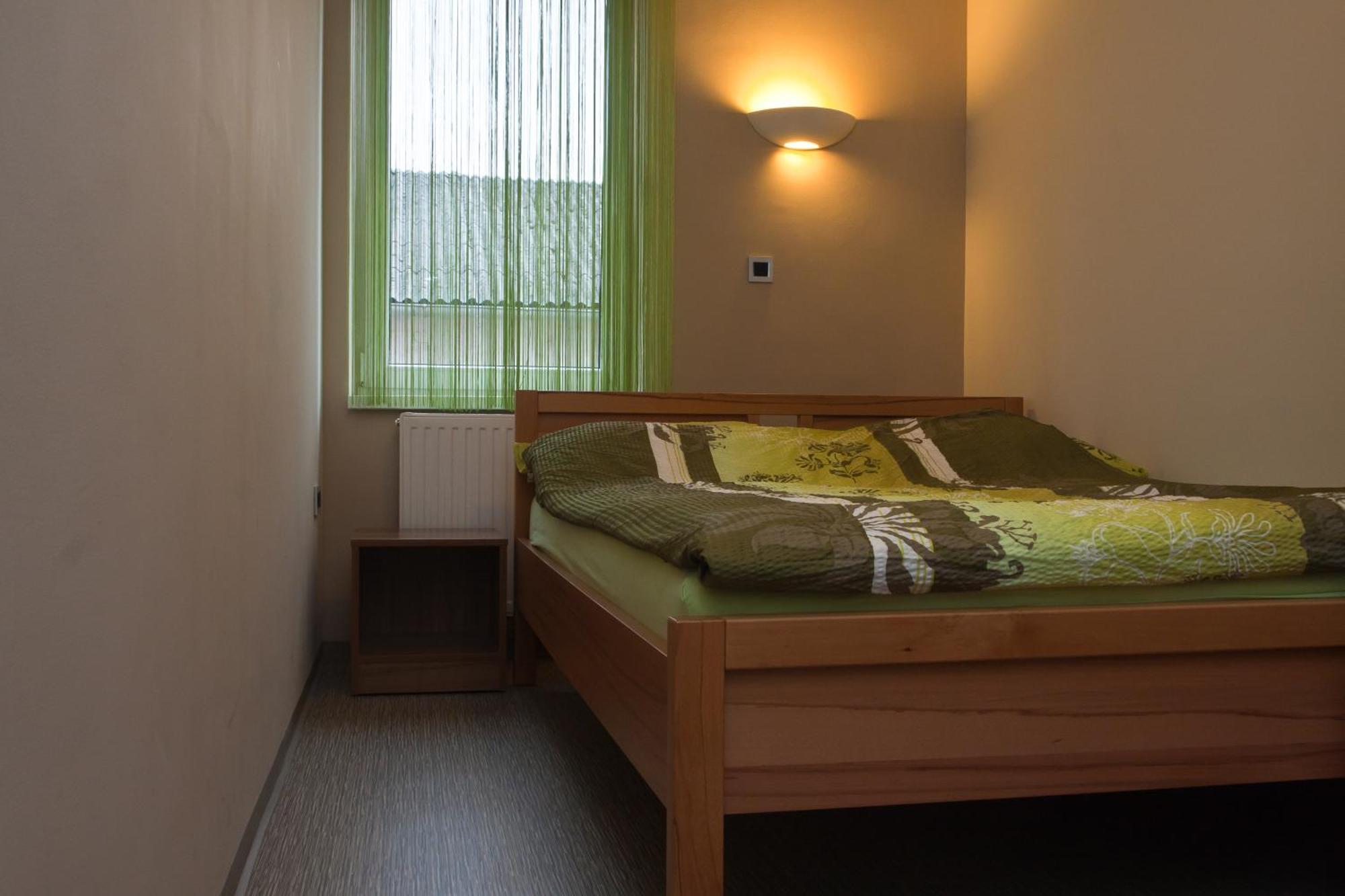 Hostel Plus Caffe Petrovče Eksteriør bilde