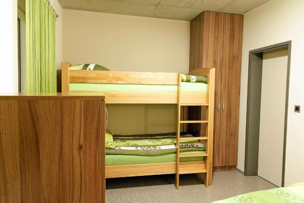 Hostel Plus Caffe Petrovče Rom bilde