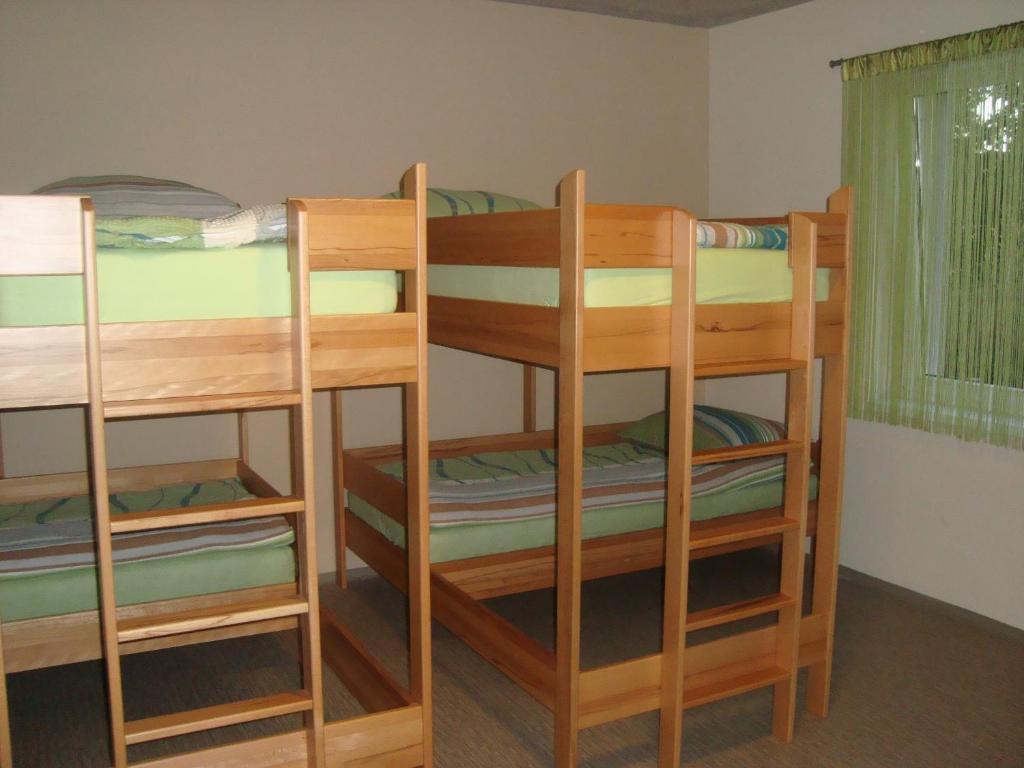 Hostel Plus Caffe Petrovče Rom bilde